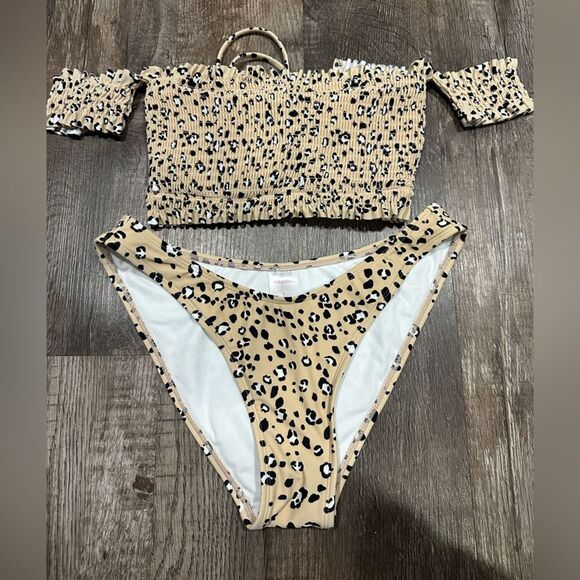 Swimsuit 2 pieces - Picture 1 of 4
